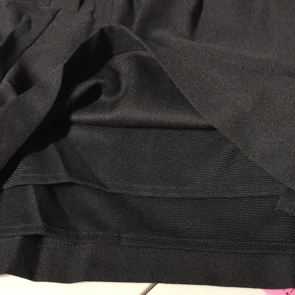 19 COOPER BLACK SHORTS JUMPER ROMPER SMALL New - Picture 11 of 11